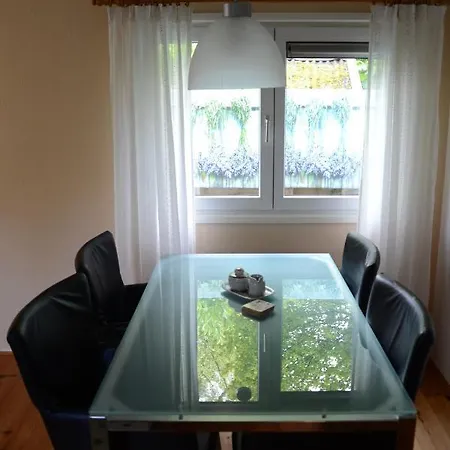 Luxury Holiday Chalet Forest On The Veluwe With Bikes בקתה